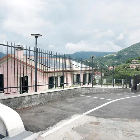 Angelina Villa Lavagna