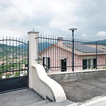Angelina Villa Lavagna